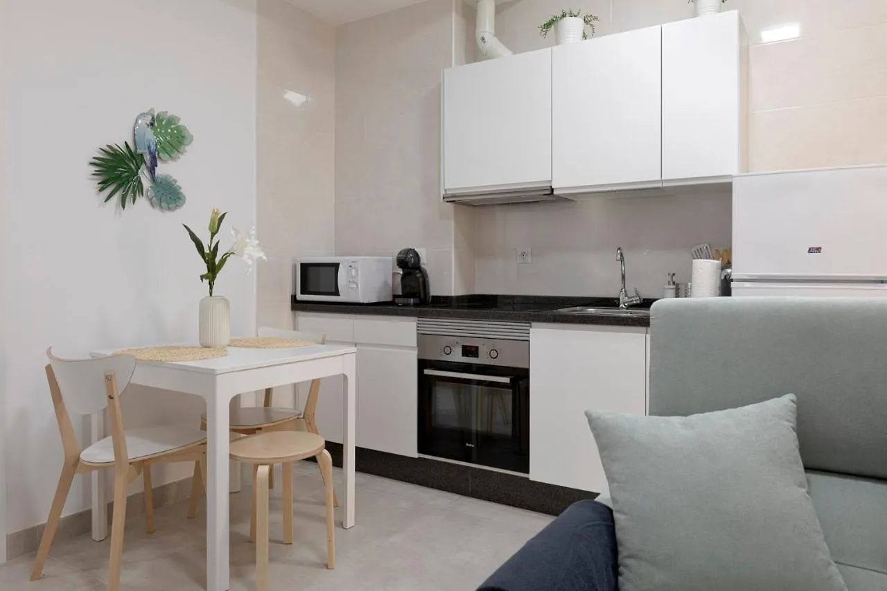 Homeabout Juan De Austria Apartments Malaga