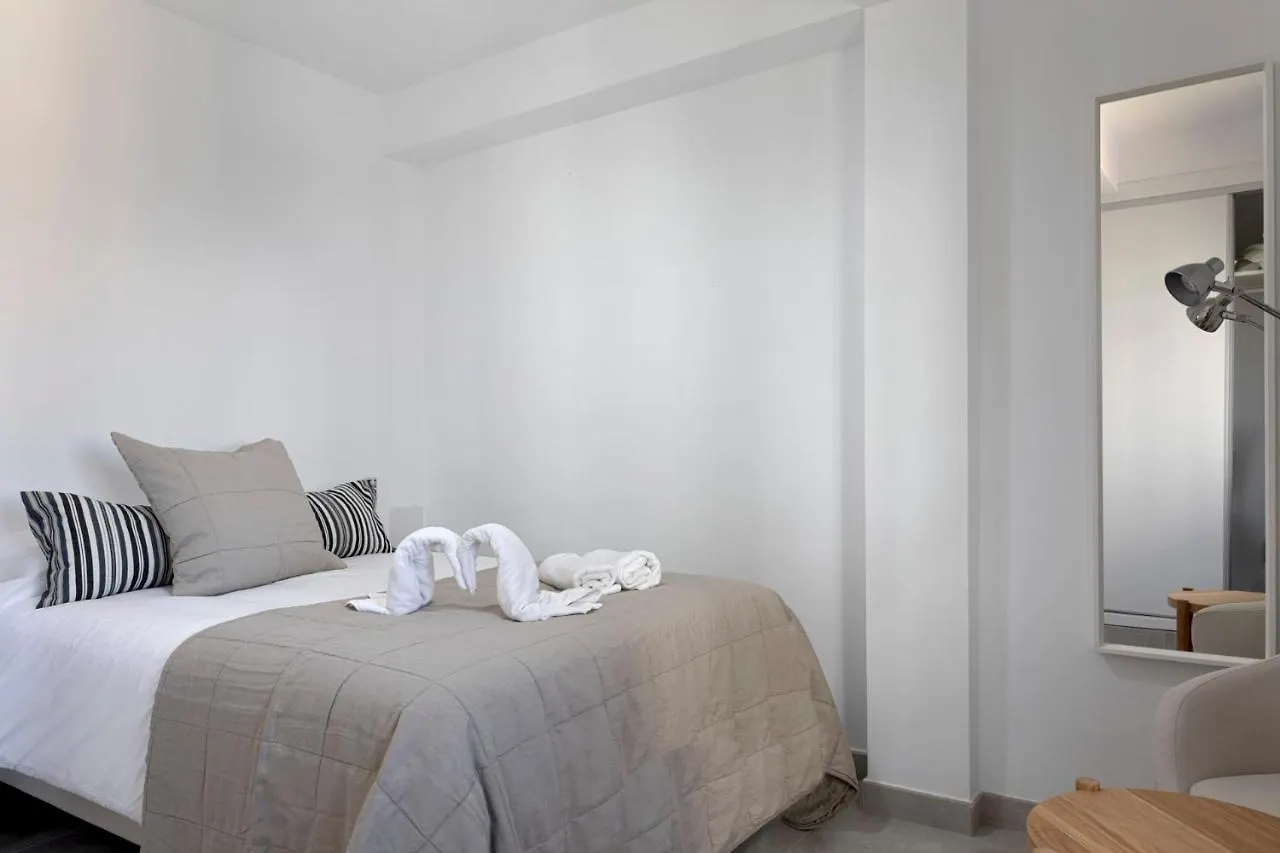 Homeabout Juan De Austria Apartments Malaga