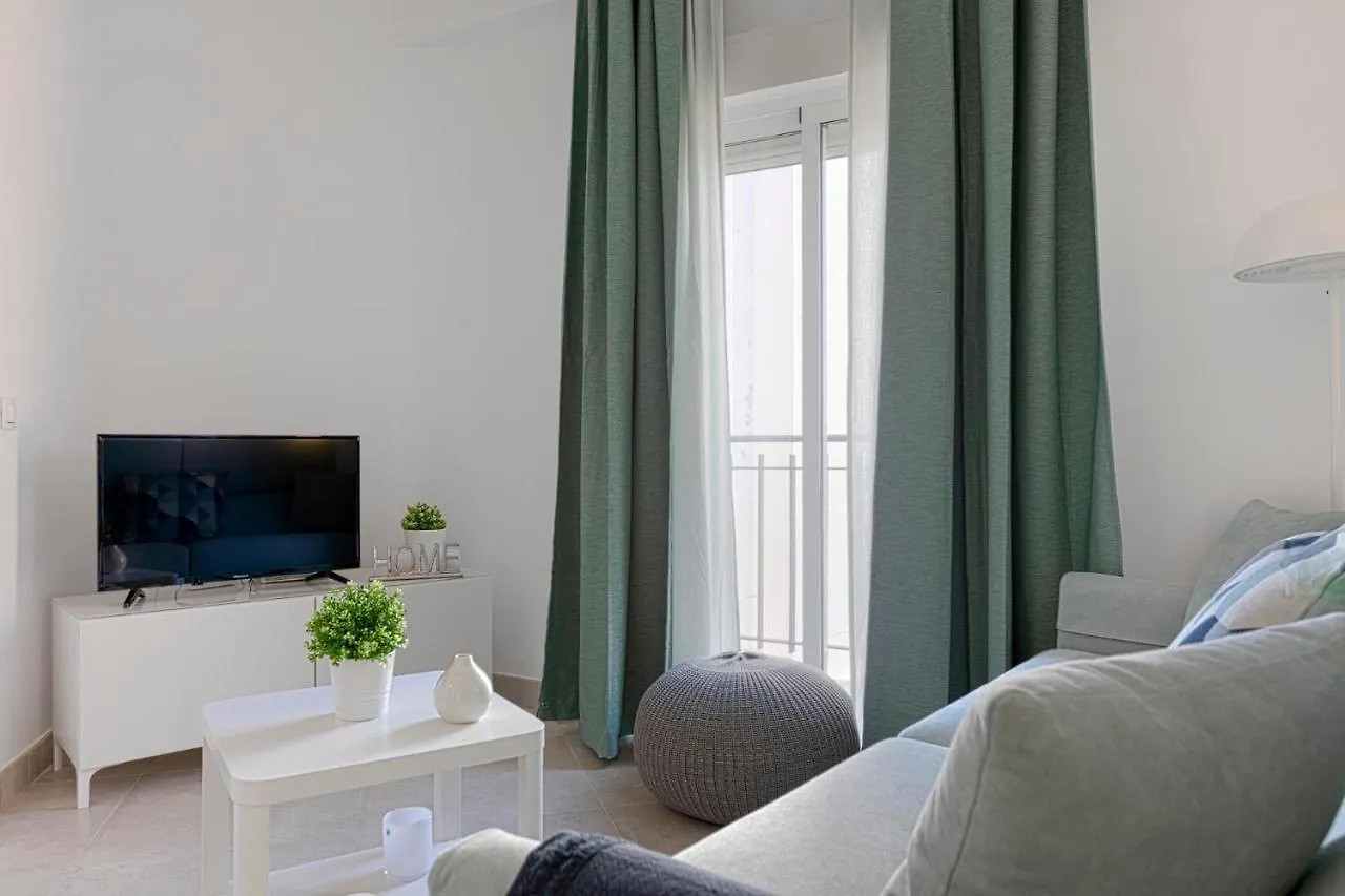 Homeabout Juan De Austria Apartments Malaga